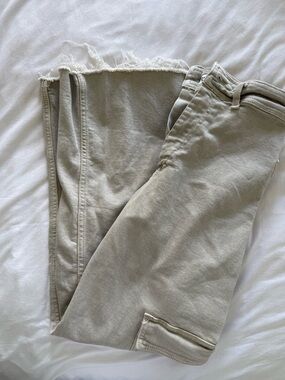 Zara Marine Pant with Cargo Style Oatmeal Color Straight-Leg Jeans with Raw Hem